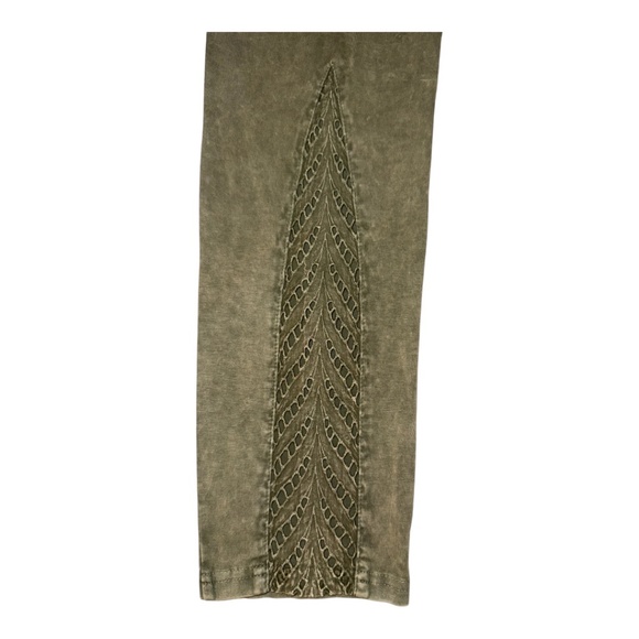 NWT Easel Mineral Wash Eyelet Leggings L - Picture 5 of 5